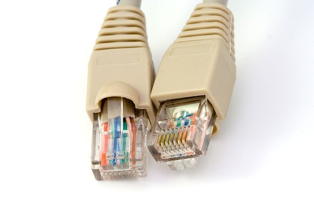 ¿Debo cambiar el cable Ethernet?