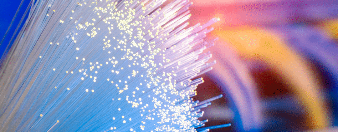 ¿Qué es un módulo Transceiver de fibra óptica?